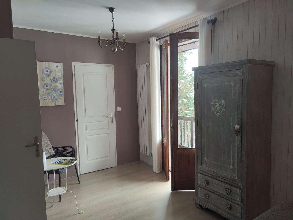 Marat La Maison Du Chevalier מראה חיצוני תמונה
